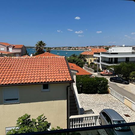 Apartment Vila Lina Vir Eksteriør billede