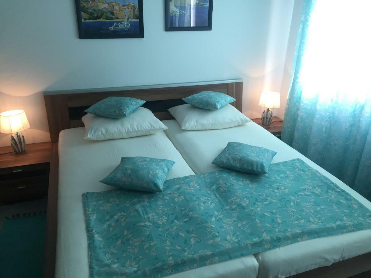 Apartment Vila Lina Vir Eksteriør billede